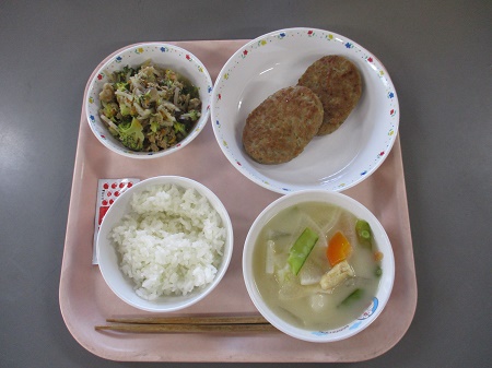 野菜・給食.jpg