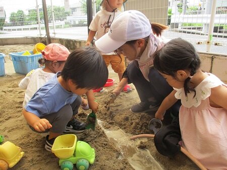 https://www.kinder.nara-u.ac.jp/03e1d65888ae1a2d5ed35863da320f7c871b01bf.JPG