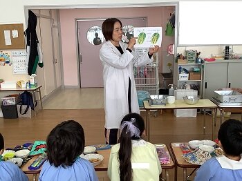 https://www.kinder.nara-u.ac.jp/1c252002f8394d7ce0086f9211532f8a7ba438a5.JPG