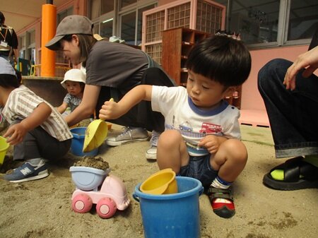 https://www.kinder.nara-u.ac.jp/34639bafe7f564a560305bda8ffe15450d43f479.JPG