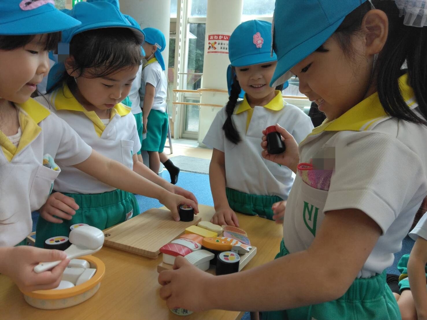 https://www.kinder.nara-u.ac.jp/6e6b8d8d83a338d3bca644e73985909c22d9ab6d.JPG