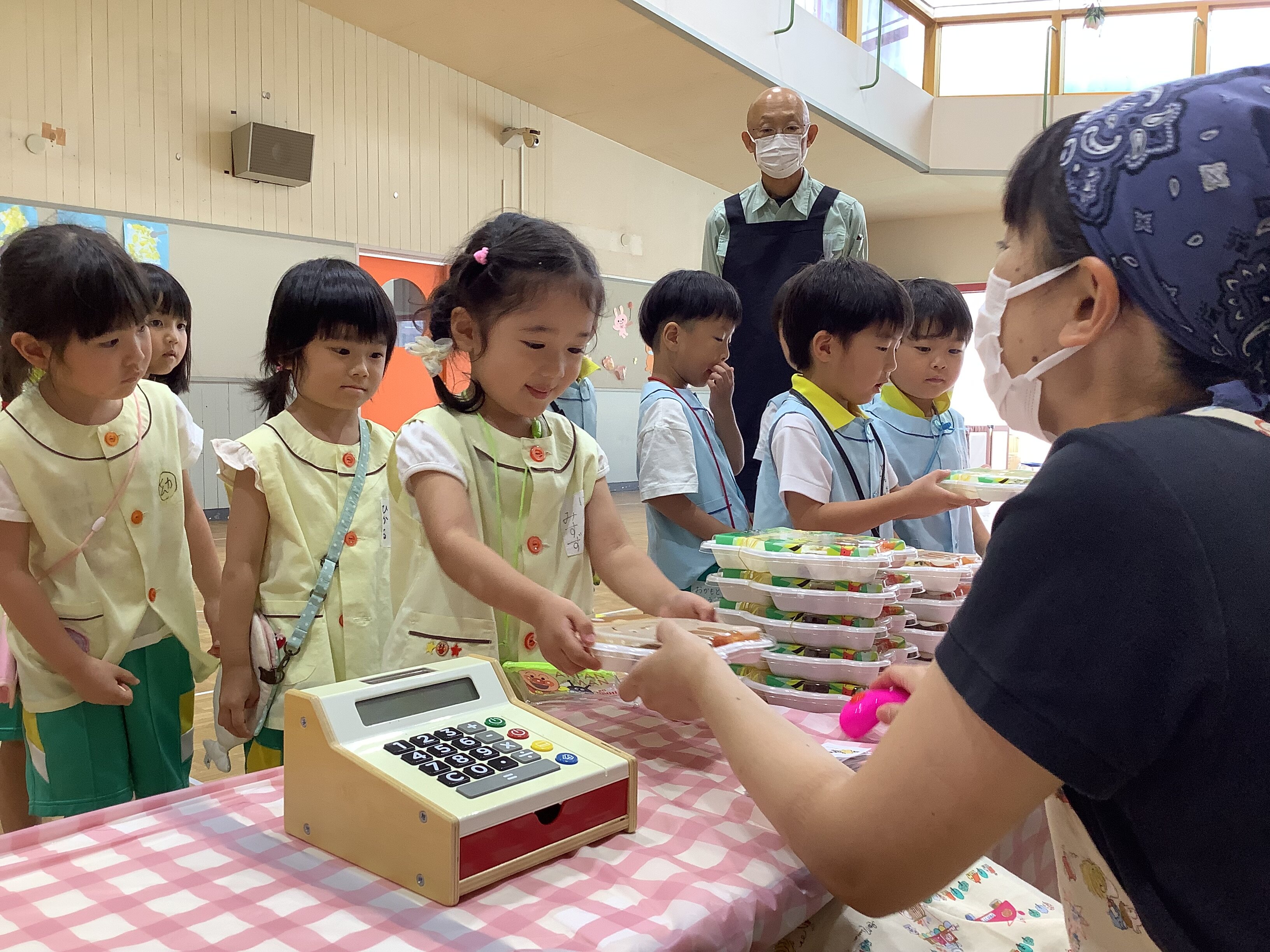 https://www.kinder.nara-u.ac.jp/9bc0b6625218f01b7d03feb62e9764eb66224b06.jpeg