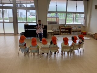 https://www.kinder.nara-u.ac.jp/aab0e4c94eaf8dc96deff54c032f801f401c3923.JPG